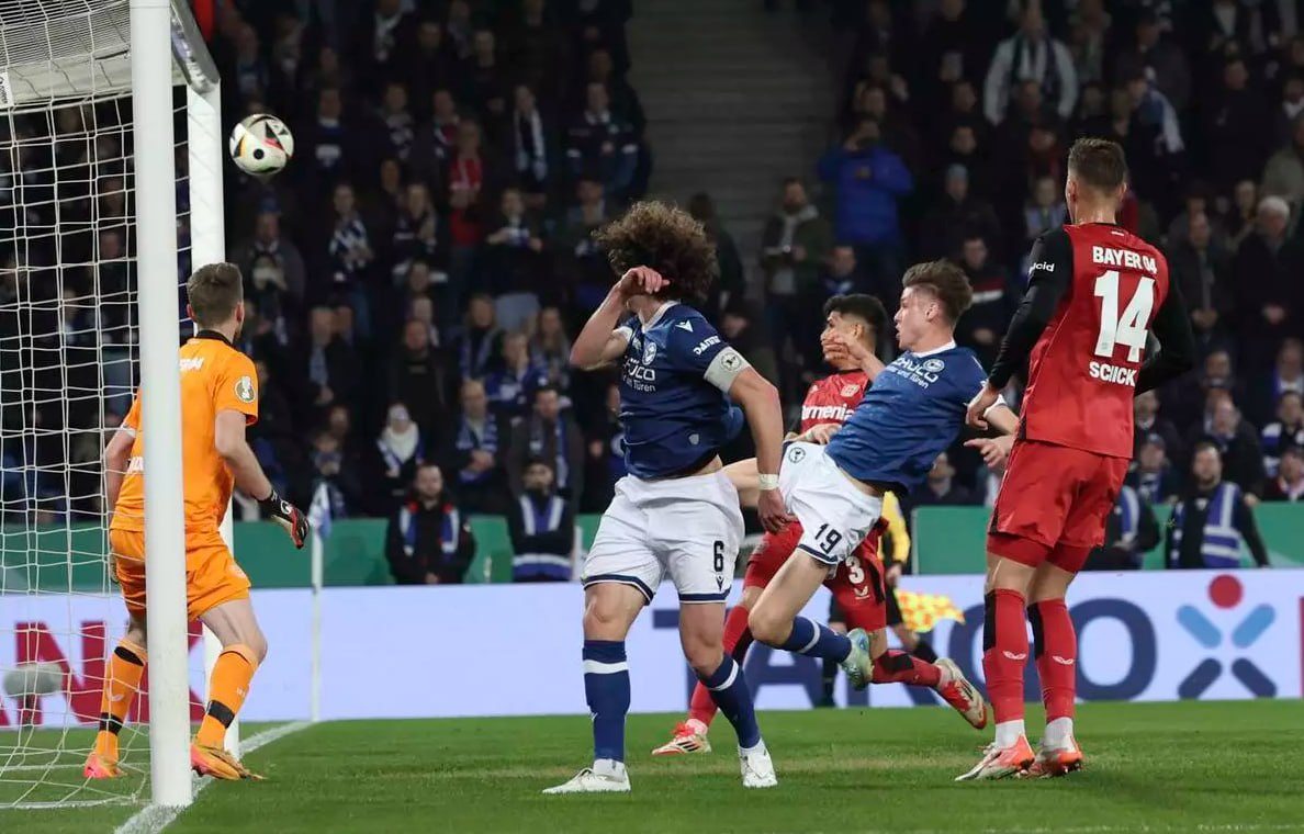 Arminia Bielefeld vs Bayer Leverkusen (01:45 &#8211; 02/04) | Xem lại trận đấu