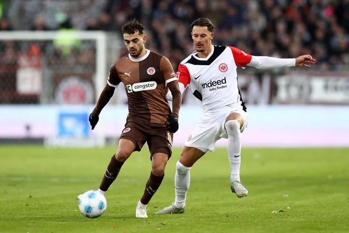 Eintracht Frankfurt vs St. Pauli (22:30 &#8211; 11/05) | Xem lại trận đấu