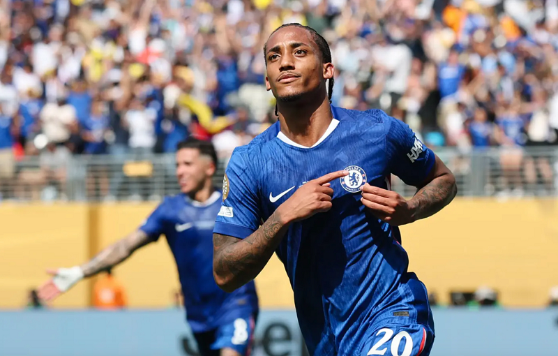 joao-pedro-bat-ngo-ra-san-du-xin-nghi-maresca-len-tieng-giai-thich