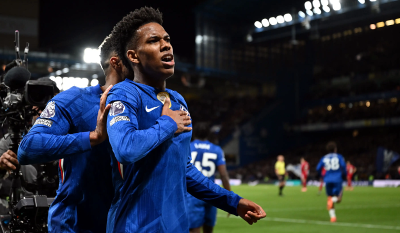 Chelsea nhận tin vui lớn từ Estevao Willian trước thềm Ngoại hạng Anh trở lại