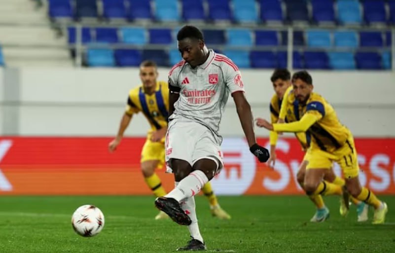 Maccabi Tel Aviv vs Lyon (03:00 &#8211; 28/11) | Xem lại trận đấu